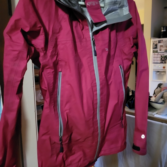 Women's Raspberry Ski Jacket - Picture 1 of 8